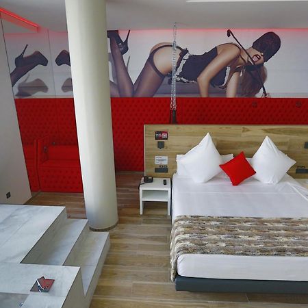 Hotel Loob Valencia Mislata Екстериор снимка